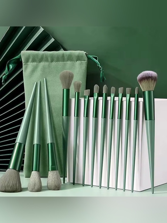 Amazon Other - 13 pcs Makeup Brush Set With Pouch - NWT